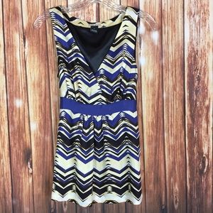 Mac & Jac SZ8 Silk Sleeveless TieBack Babydoll Top